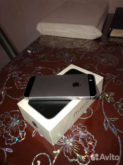 iPhone 5se 32gb