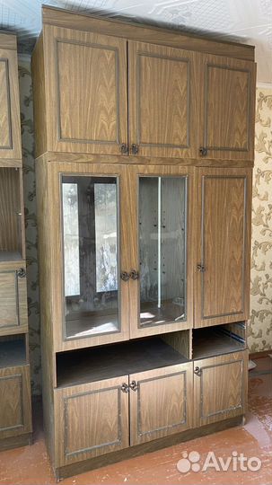 Шкаф стенка