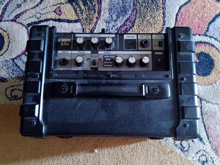 Комбоусилитель Roland Cube 15x