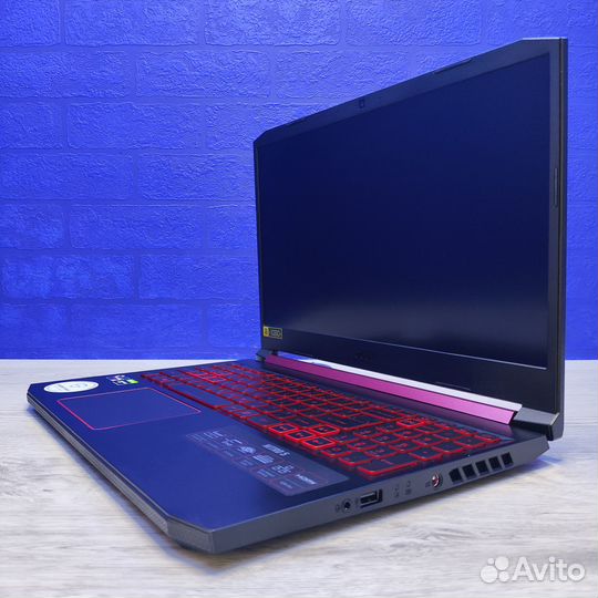 Игровой ноутбук Acer Nitro AN515-43-R25S