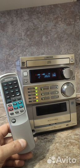 Музыкальные центры aiwa /JVC/sony
