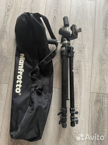 Фотоштатив Manfrotto в отличном состоянии
