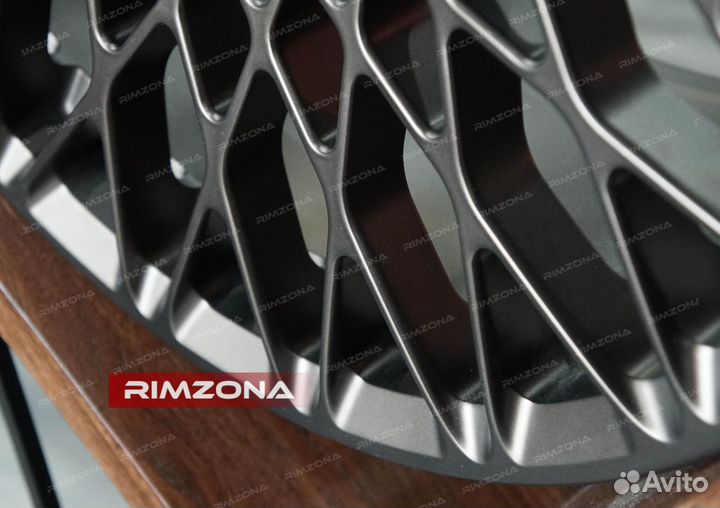 Кованые диски R22 на Bmw X5 G05