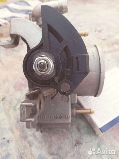 Дросельная заслонка ваз в сборе