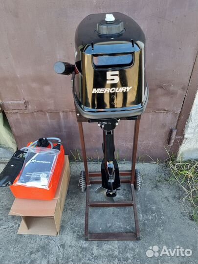Лодочный мотор Mercury 5M