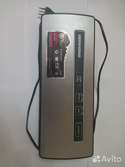 Вакууматор Redmond RVS-M021