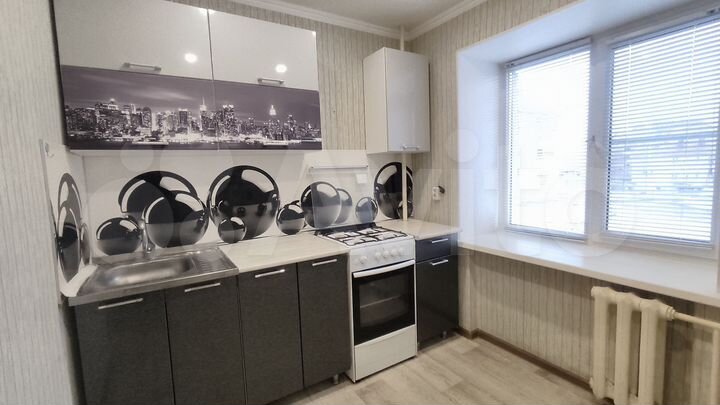 1-к. квартира, 30 м², 2/4 эт.