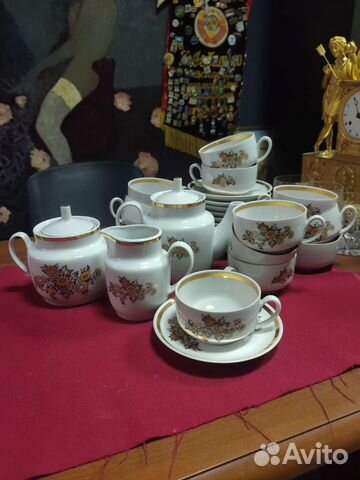 Чайный сервиз на 12 персон