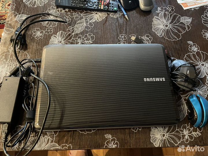 Ноутбук samsung бу
