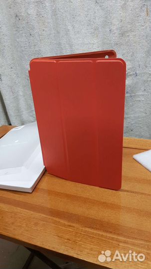 Чехол на iPad 10 2