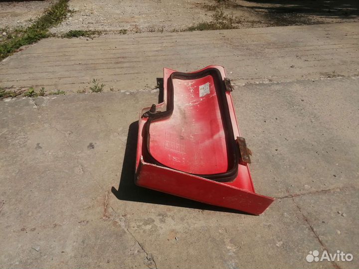 Крыло renault premium