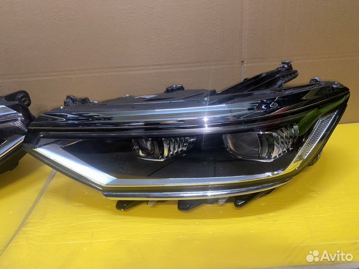 Фара Volkswagen Passat B8 IQ.light