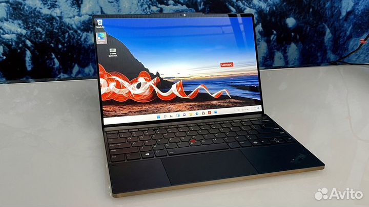 Lenovo ThinkPad Z13/Z16 2023 R7 PRO 7040H / 64GB