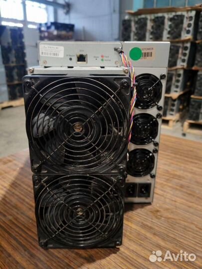 Bitmain Antminer T21 190 TH/s бу