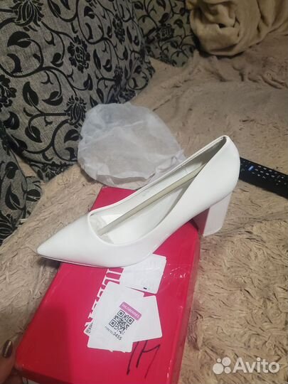 Туфли женские 40 размер новые