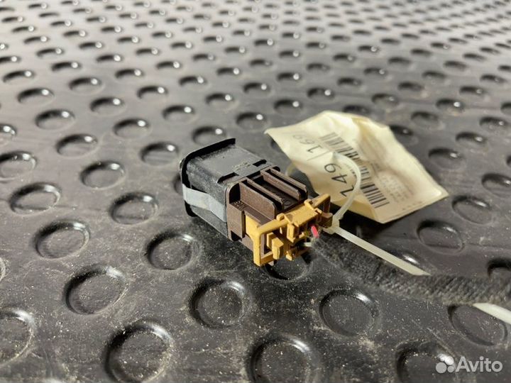 Кнопка открывания багажника Audi A6 C5 4B5 1999