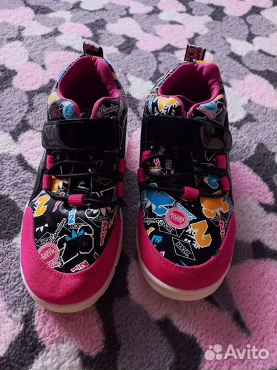 Кроссовки для девочки