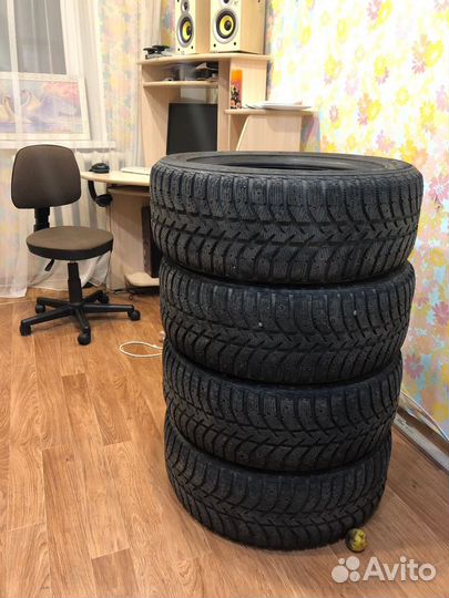 Bridgestone B380 235/55 R18