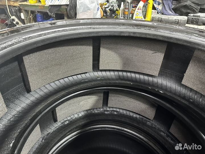 Pirelli P7 275/35 R19 100Y