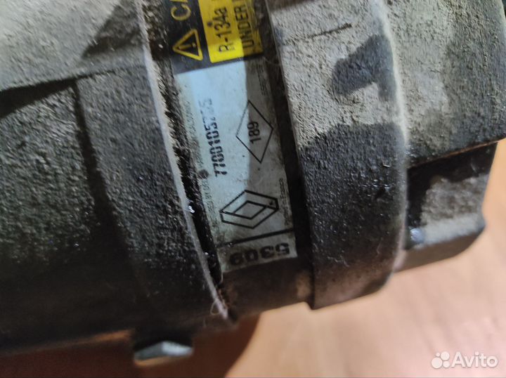 Компрессор кондиционера Renault scenic 1 1.8