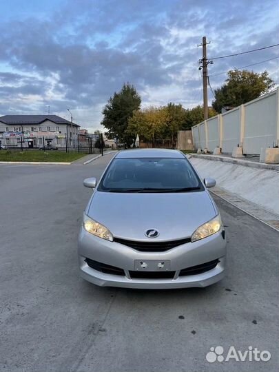 Toyota Wish 1.8 CVT, 2012, 77 000 км