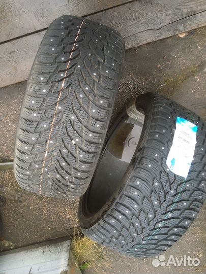 Nokian Tyres Hakkapeliitta 9 245/40 R20 и 275/35 R20 102T