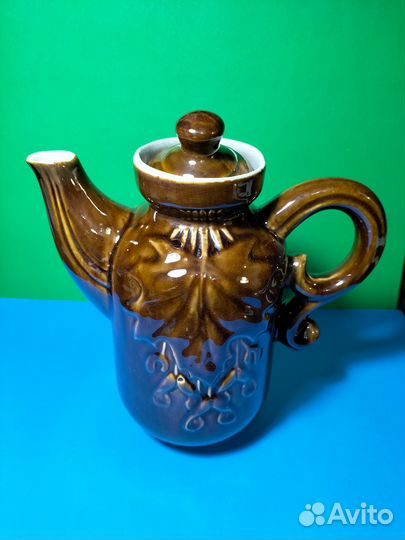 Кувшин глиняный в виде чайника. Керамика