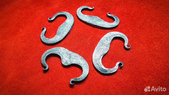 Кресало (огниво) калачевидное с язычком кованое