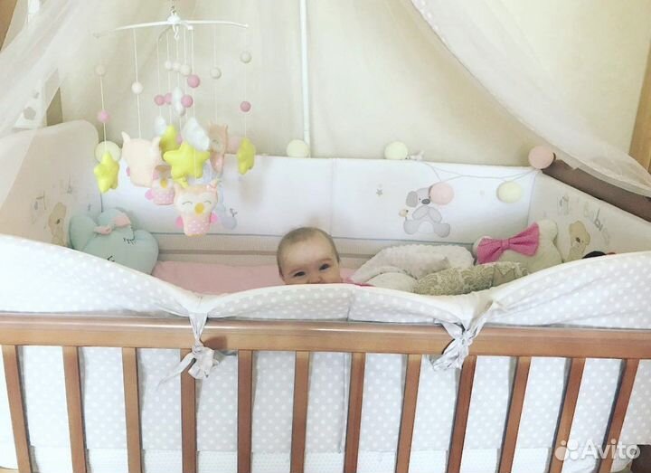 Бортики для детской кроватки с балдахином