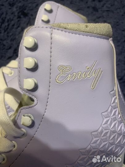 Коньки женские