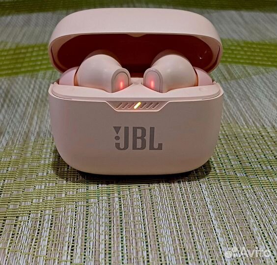 Беспроводные наушники jbl tune230nc tws