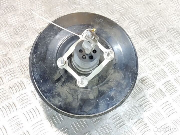 Усилитель тормозов вакуумный Subaru Forester S12