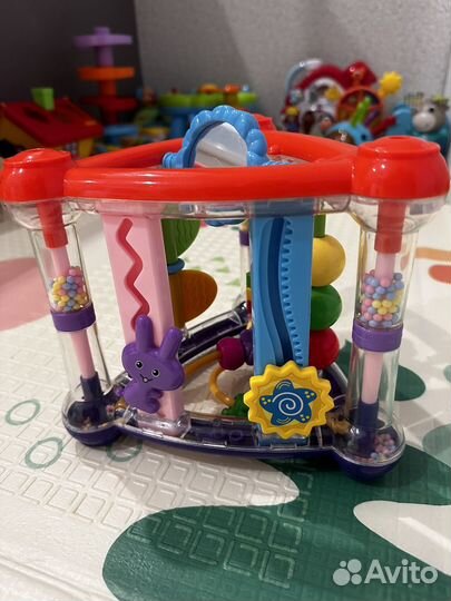 Развивающие игрушки fisher price chicco