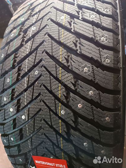 iLink Wintervorhut Stud II 215/50 R17