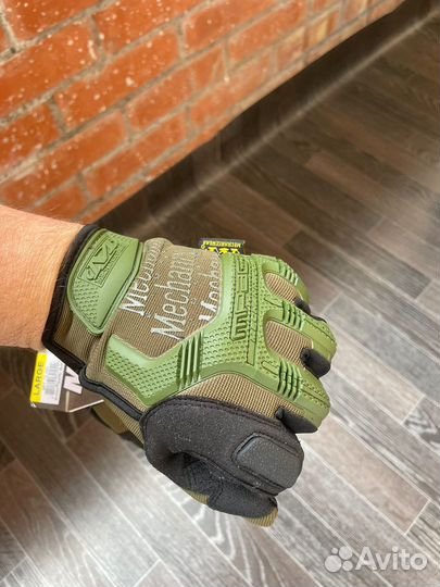 Перчатки тактические