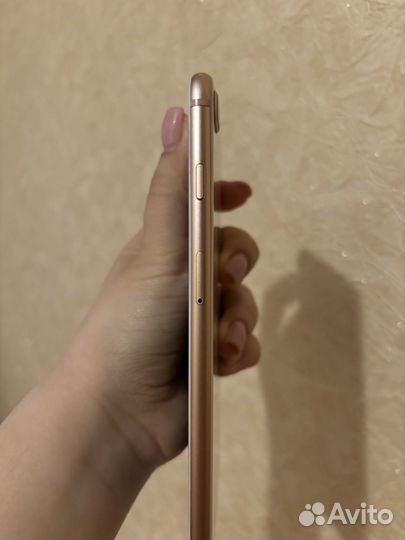iPhone 8 Plus, 64 ГБ