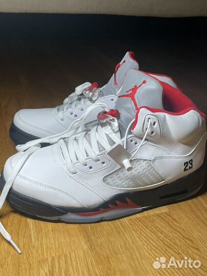 Nike Air Jordan 5 Retro Fire Red Silver Tongue