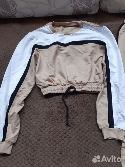 Костюм женский