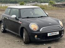 MINI Cooper 1.6 AT, 2010, 215 000 км, с пробегом, цена 850 000 руб.