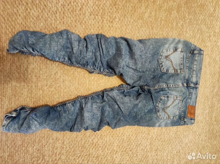 Продам джинсы