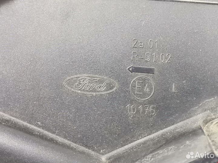 Фонарь задний левый габаритный для Ford Focus 2