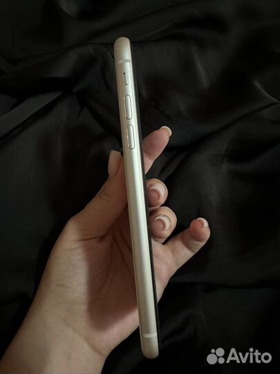 iPhone 11 64gb белый