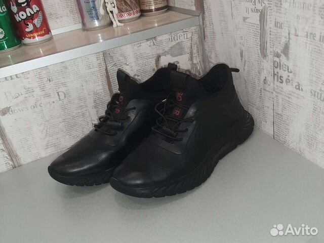 Кросовки новые