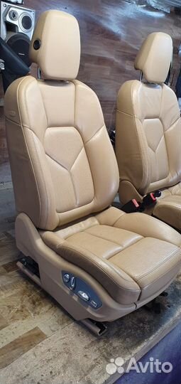 Сидения Porsche Cayenne 958