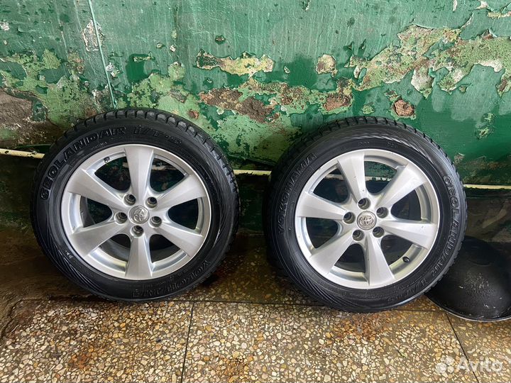 Комплект колес 215/60/17 оригинал Toyota