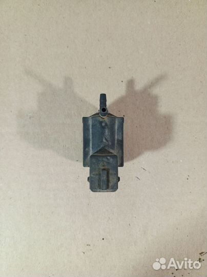 Клапан воздушный Volkswagen Passat