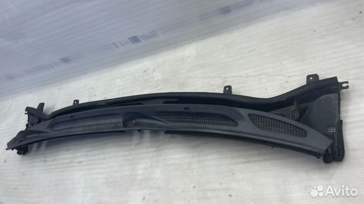 Жабо Toyota Lend Cruiser 200