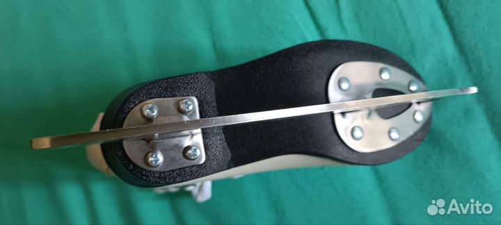 Коньки фигурные