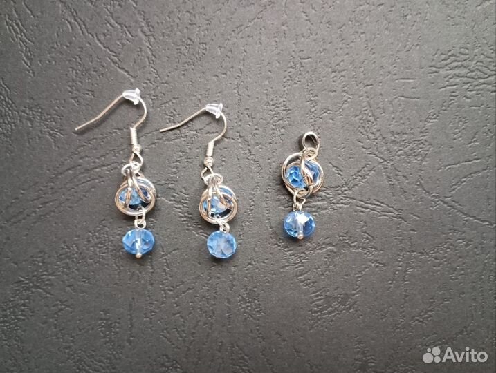 Комплект. Серьги и подвеска