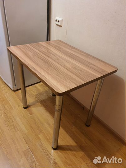 Кухонный стол бу